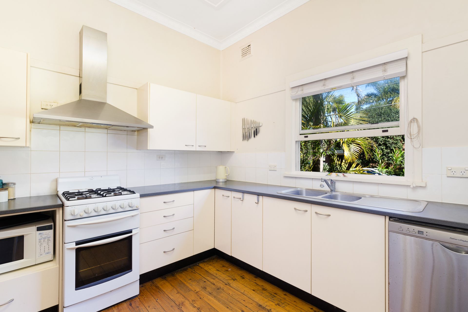 44 Seaview Avenue Newport NSW, Newport - Thumbnail 6