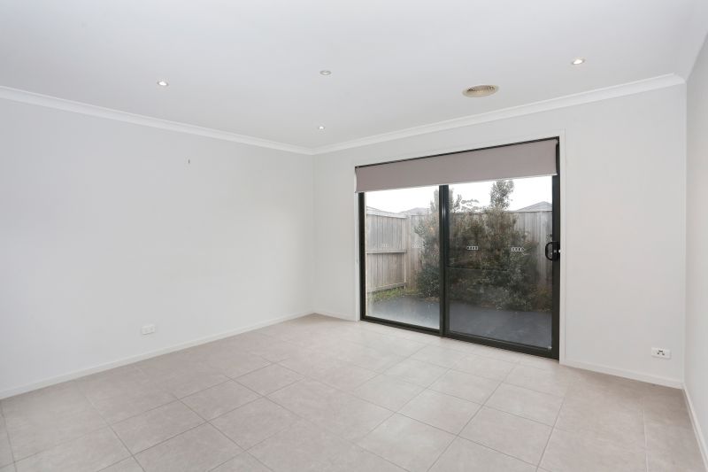 38 Newington Parade, Mernda