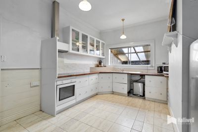 5
 
 
 
  
 
 
 1
 
 
 
  
 
 
 2
 
 
 
 
 
 
 
 29 Henry Street, Devonport TAS 7310, Devonport - Thumbnail 8