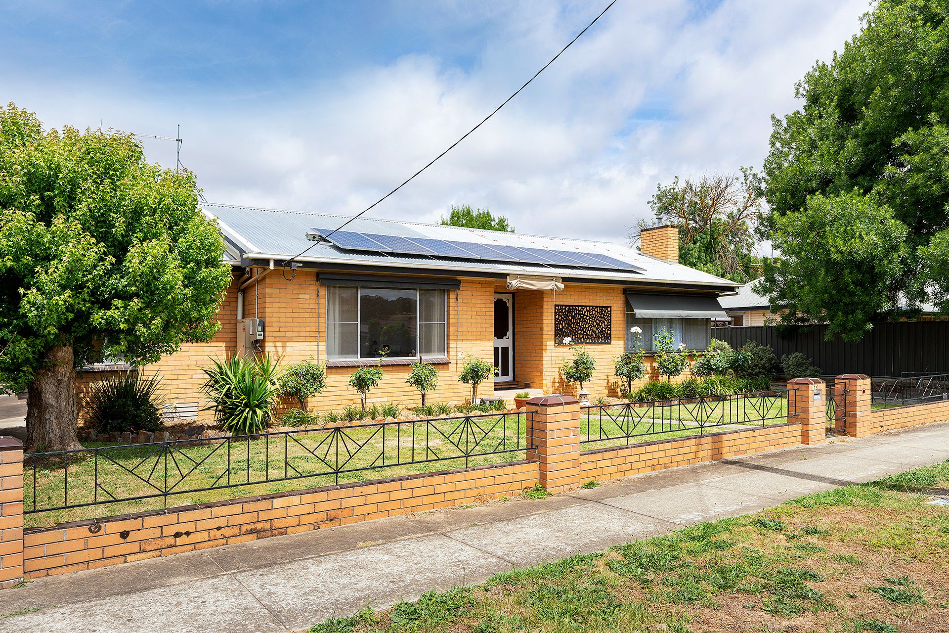 173 Main Road, Campbells Creek - Thumbnail 2