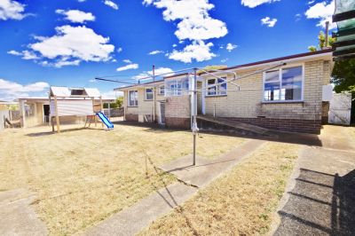 3
 
 
 
  
 
 
 1
 
 
 
  
 
 
 2
 
 
 
 
 
 
 
 7 Hampden Court, Devonport TAS 7310, Devonport - Thumbnail 5