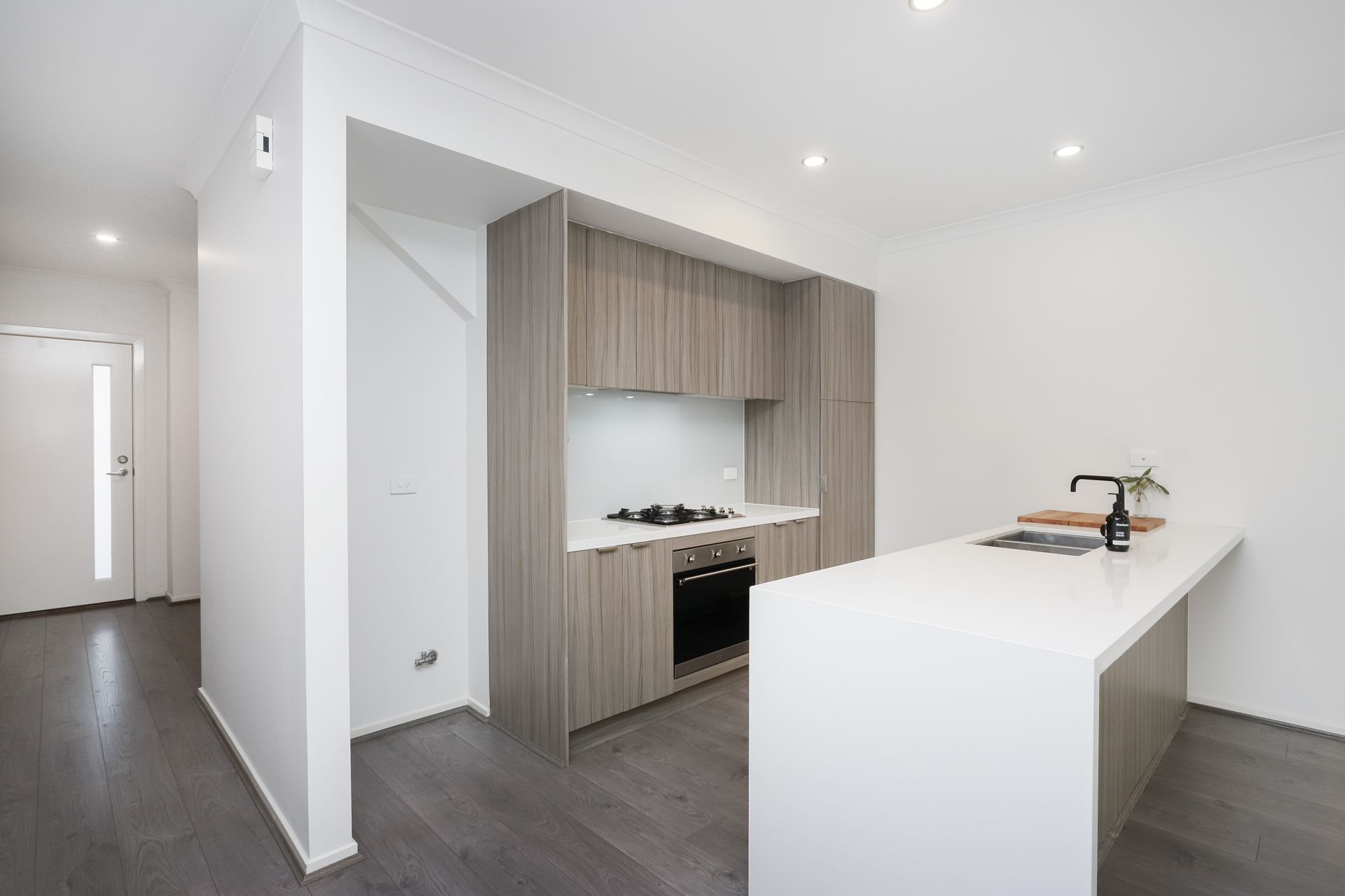 8 George Street Maidstone VIC, Maidstone - Thumbnail 5