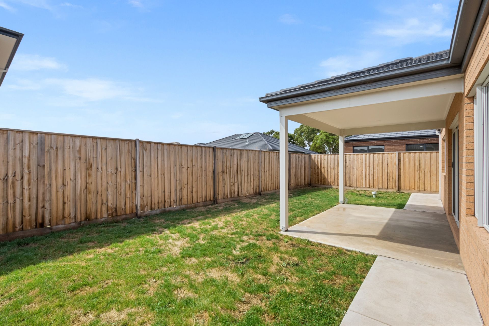 PERFECT SPACIOUS FAMILY HOME
