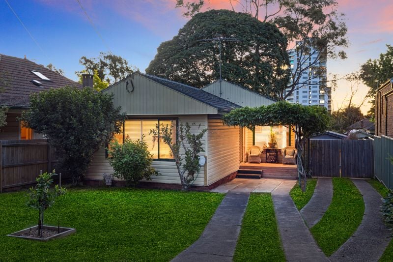 Real Estate For Sale 4 Sarsfield Street Blacktown , NSW