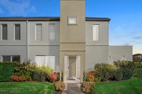 123 Sovereign Manors Crescent, Rowville VIC, Rowville - Image 1