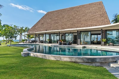 A Tropical Island Paradise In An Exclusive Peninsula Setting