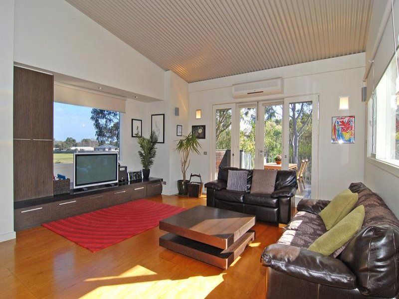 32 Blue Waters Drive OCEAN GROVE VIC, Ocean Grove - Thumbnail 6