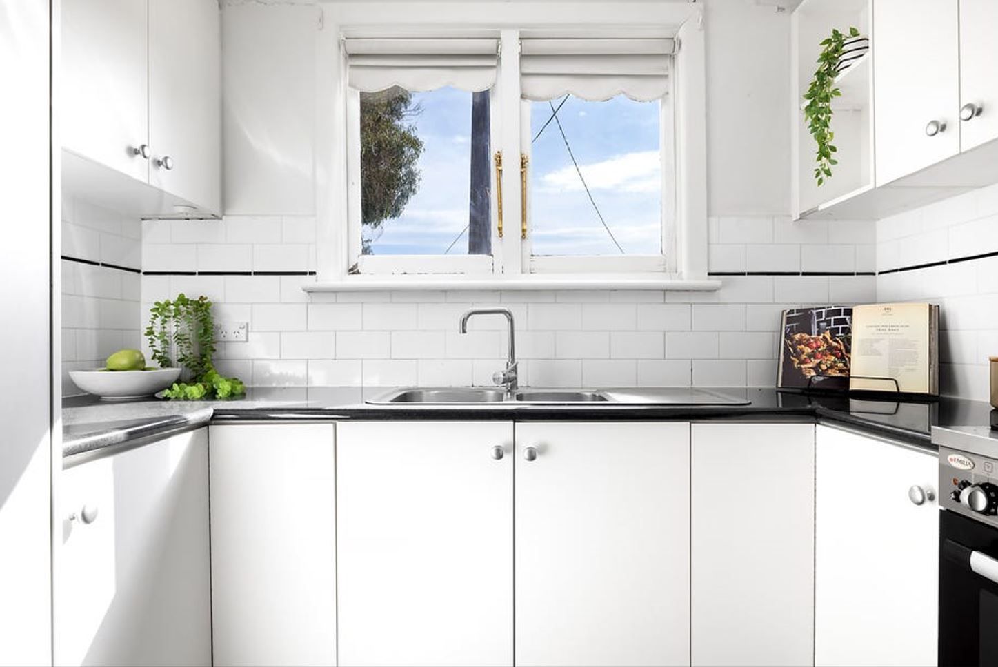 **Light and Sun Filled Edwardian Home*
