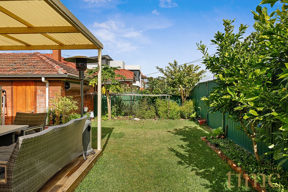 15 First Avenue, Rodd Point NSW