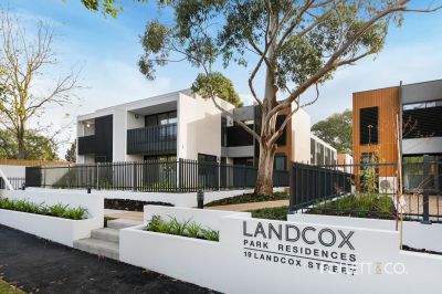 3/19 Landcox Street, Brighton East