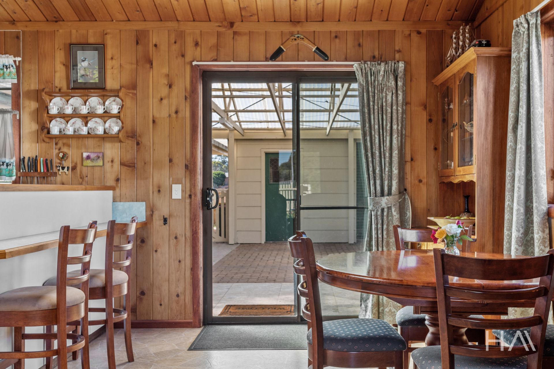 17 Taylor Street Westbury, Westbury - Thumbnail 5