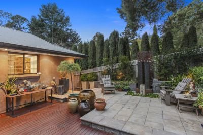 151 Govetts Leap Road, Blackheath