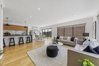 63 Positano Circuit, Berwick VIC