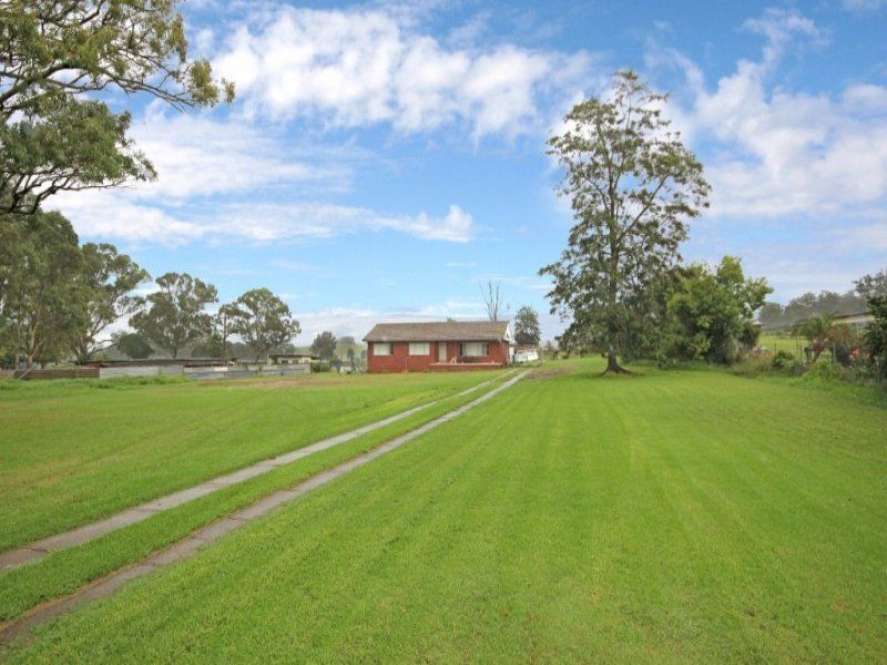 70 Terry Road, Box Hill - Thumbnail 2