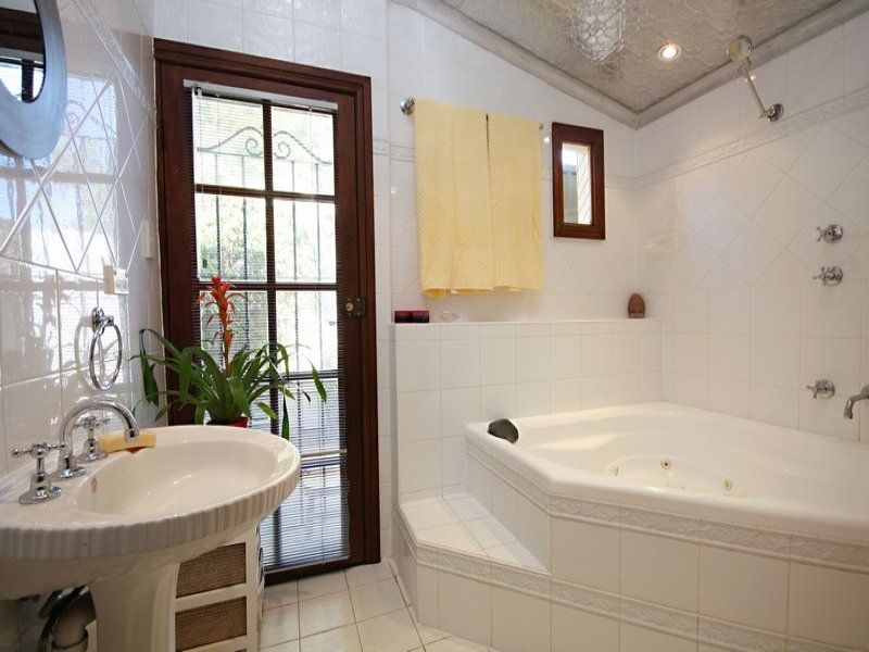 5 Strangways Place North Adelaide 5006