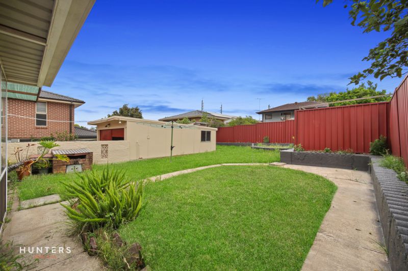 18 Orleans Crescent, Toongabbie