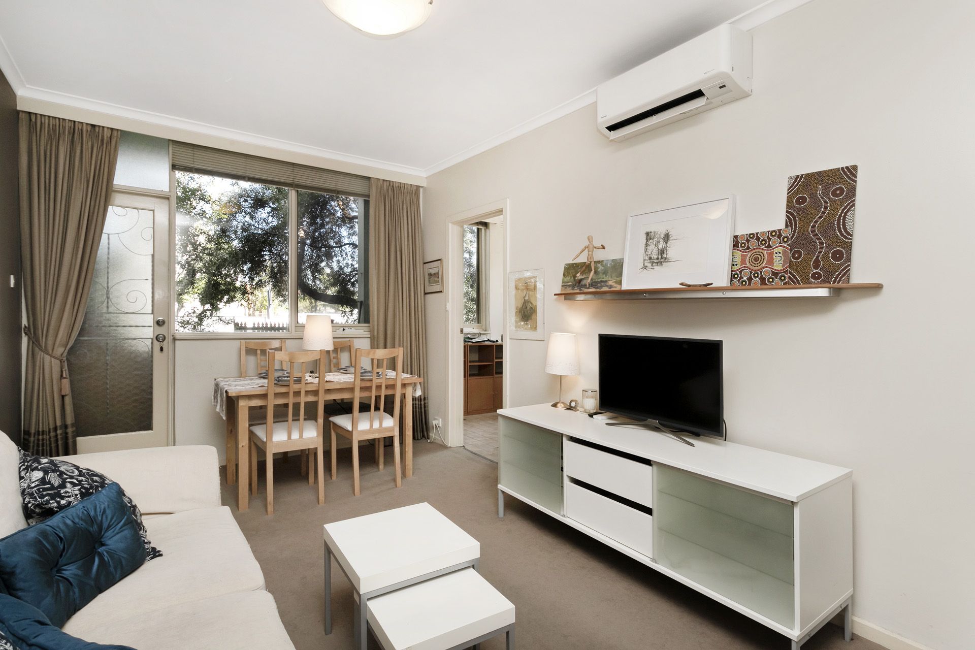 2/54 Napier Street Footscray VIC, Footscray - Thumbnail 2