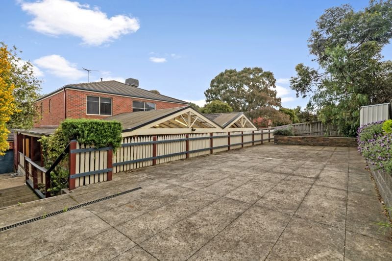 1 Wingspan Avenue, South Morang