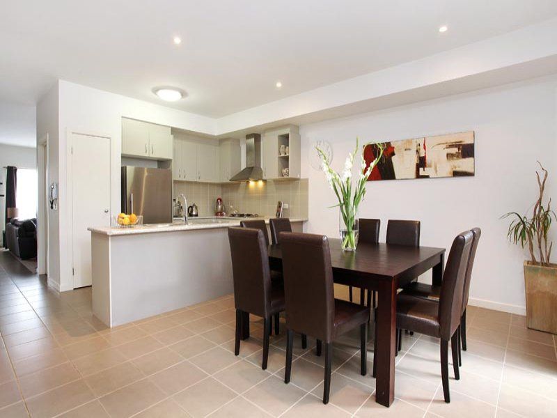 405 Hume Drive, Caroline Springs - Thumbnail 4