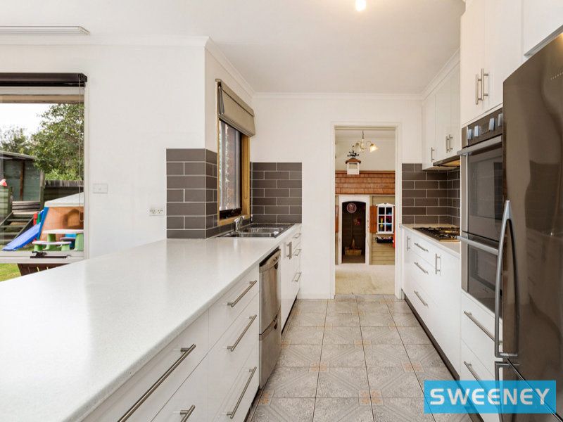2 Cintra Court, Seabrook - Thumbnail 4