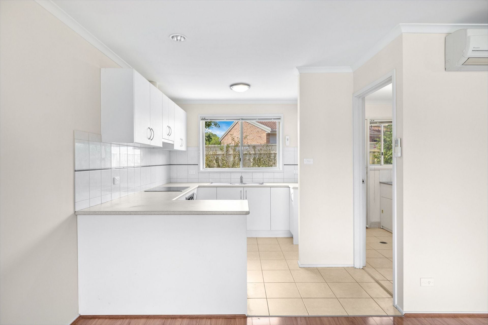1/47 Walker Crescent Jerrabomberra NSW, Jerrabomberra - Thumbnail 5