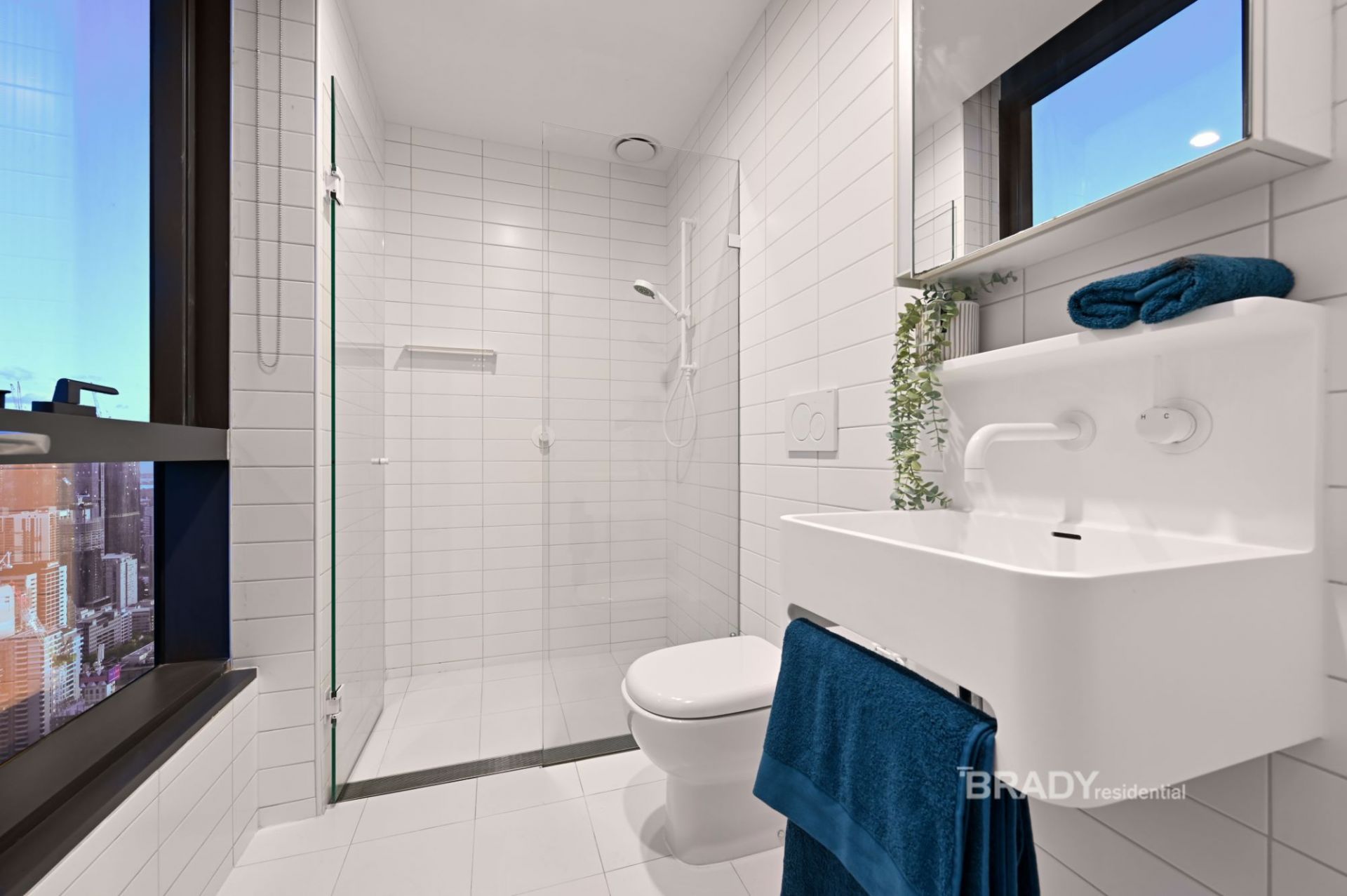 6408/500 Elizabeth Street MELBOURNE VIC, Melbourne - Thumbnail 3