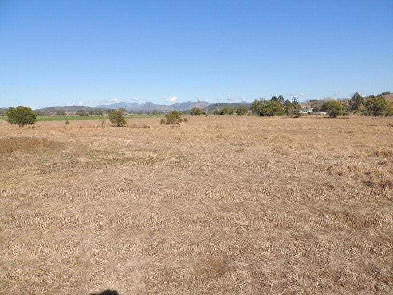 26 Degen Road DUGANDAN QLD