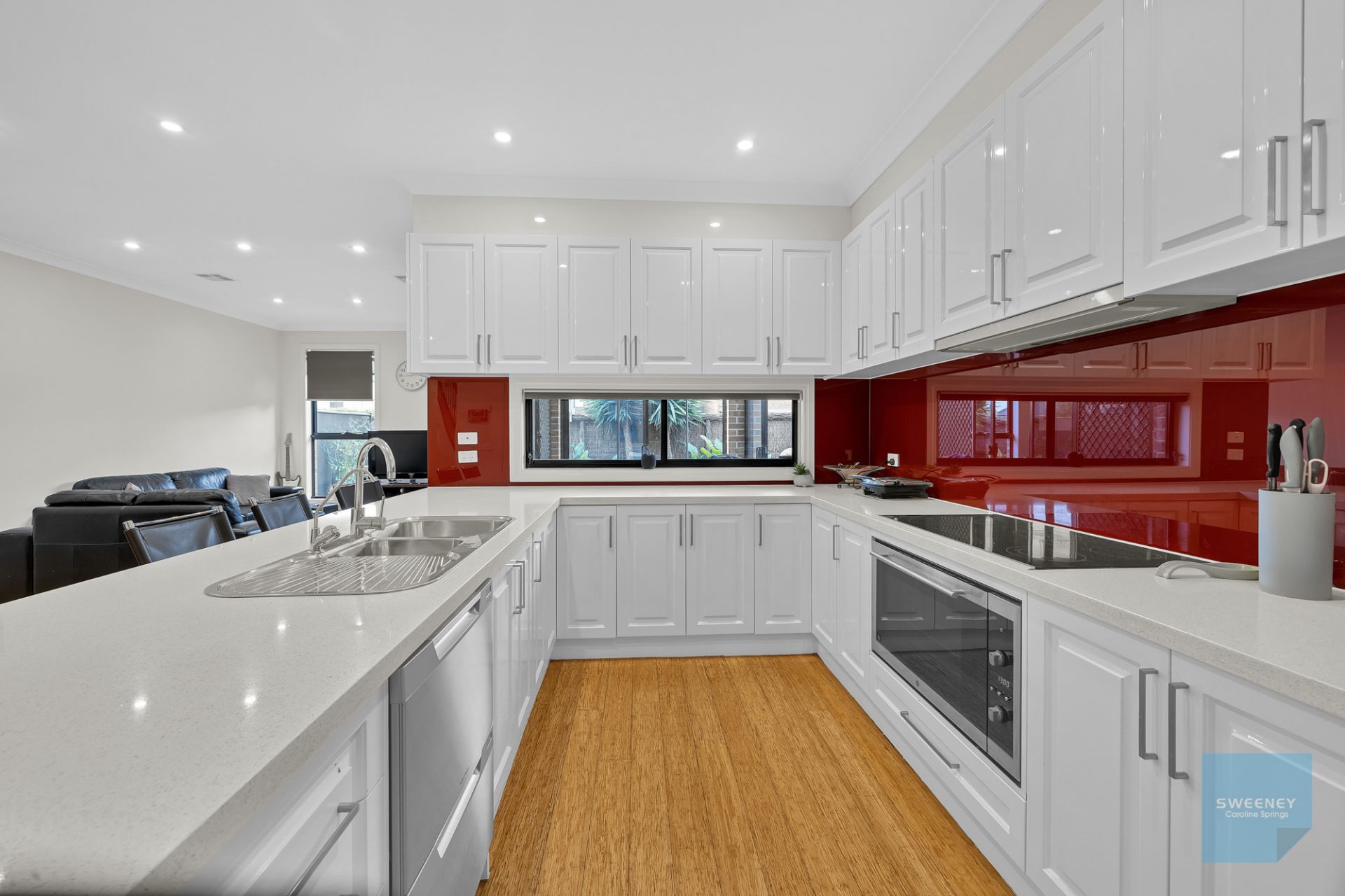 5 Beaconsfield Lane, Caroline Springs - Thumbnail 4