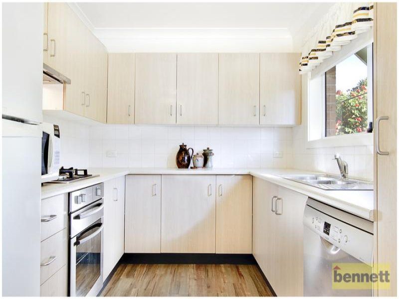90 John Tebbutt Place, Richmond - Thumbnail 4