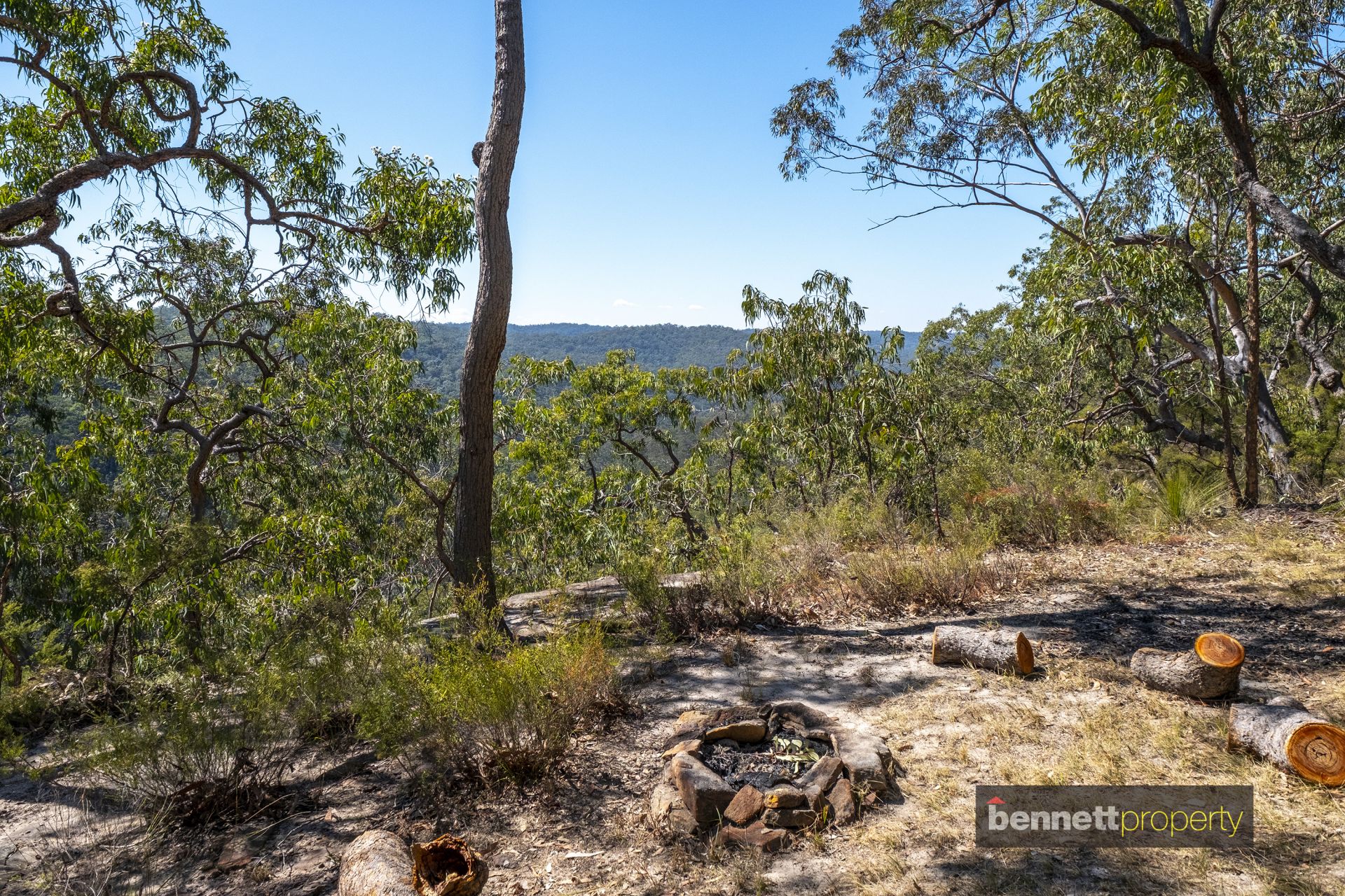 1493 Wheelbarrow Ridge Road, Lower Portland - Thumbnail 6