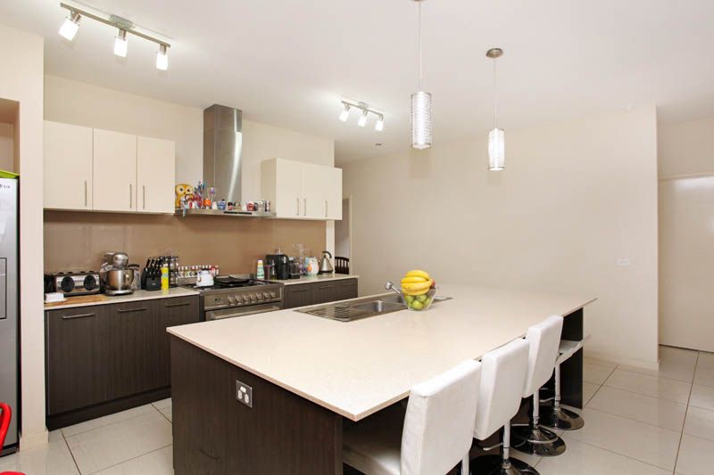 11 The Grange, Caroline Springs - Thumbnail 6