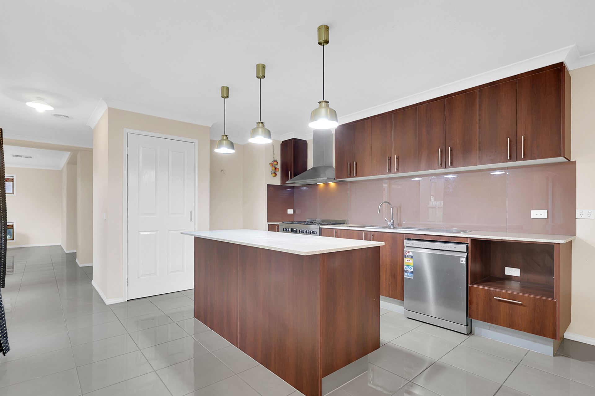 Excellent Family Living on 562sqm