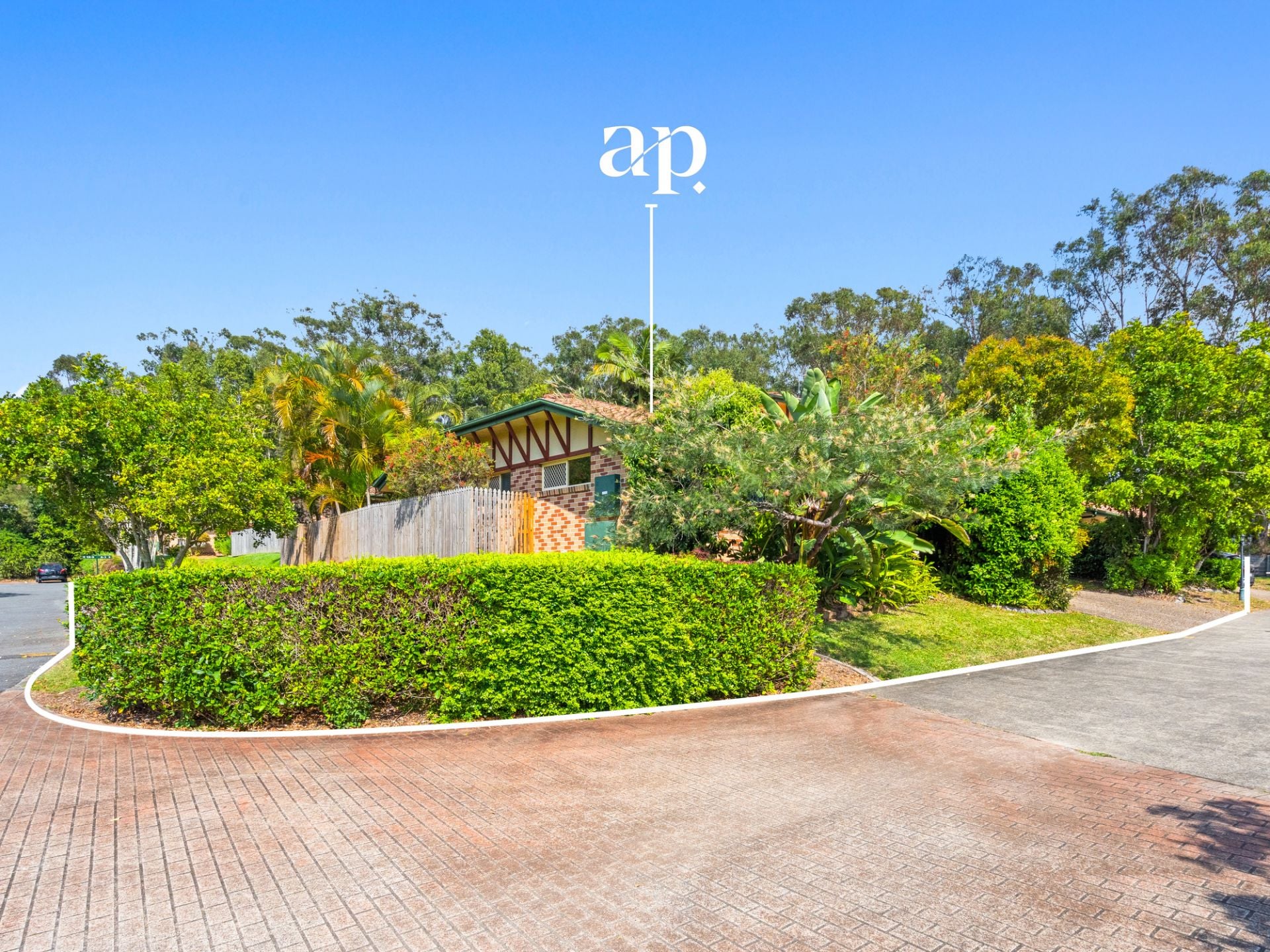 16/1 Bridgman Drive, Reedy Creek - Thumbnail 2