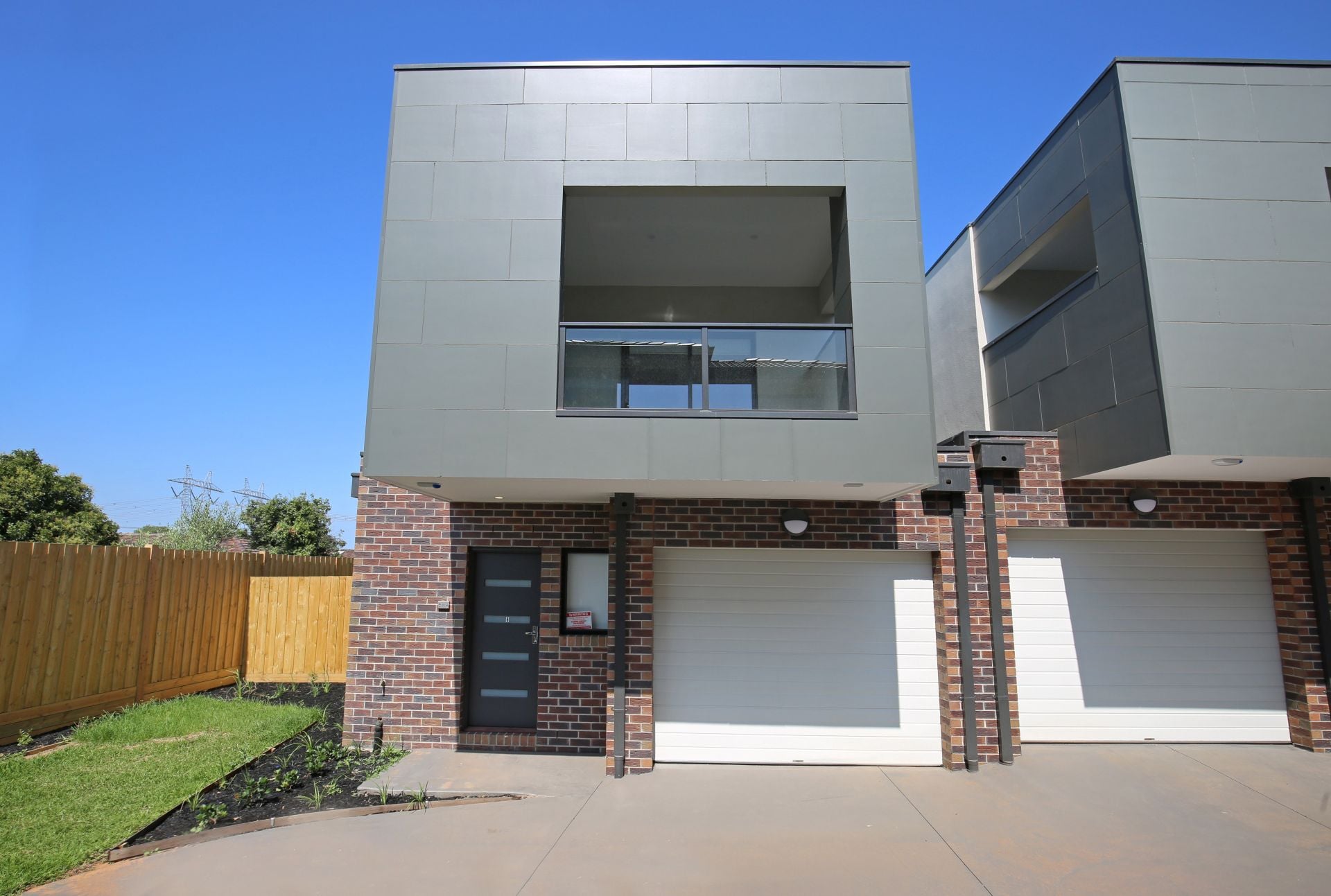 Near New, two bedroom townhouse!