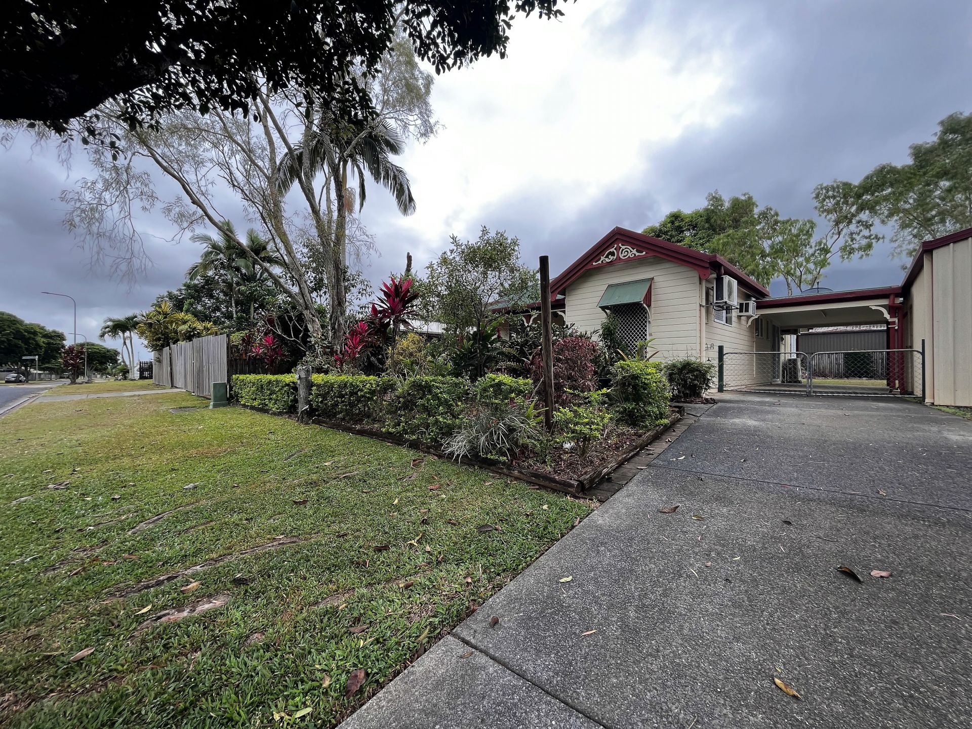 41 Boyce Street, Bentley Park Purple Oak Property Group