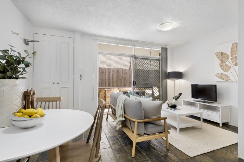 Real Estate For Sale 1/12 Mactier Street Narrabeen , NSW