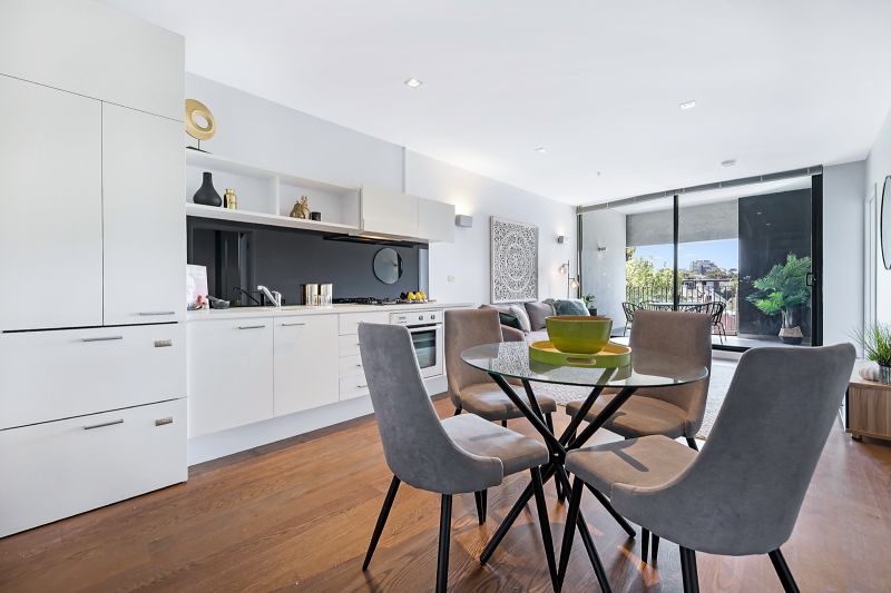 211/63 Acland Street, St Kilda