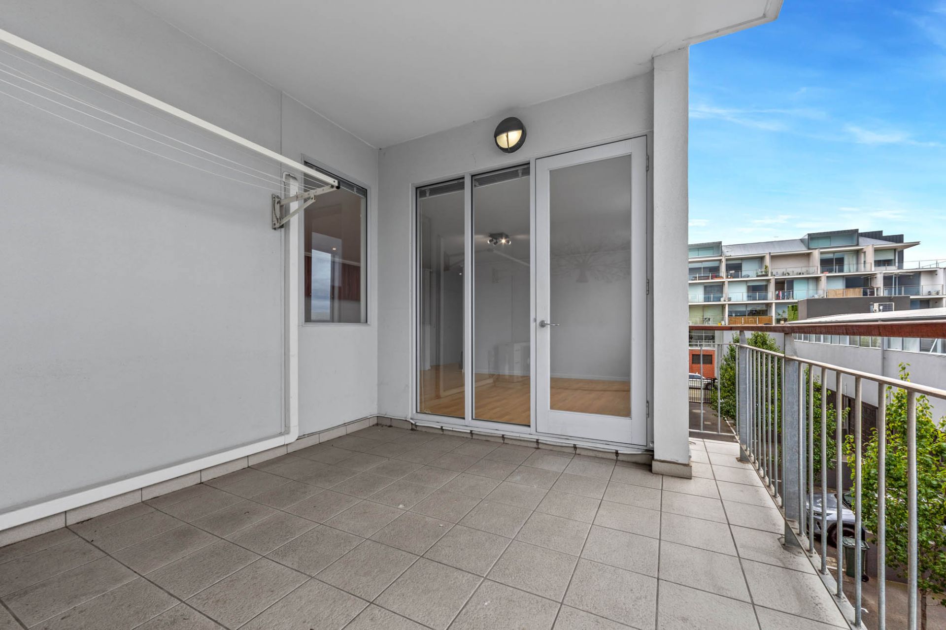 18/128-140 Chapel Street, St Kilda - Thumbnail 7
