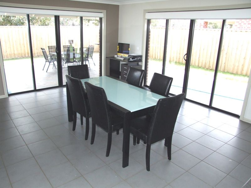 19 Burbidge Drive, Bacchus Marsh - Thumbnail 4