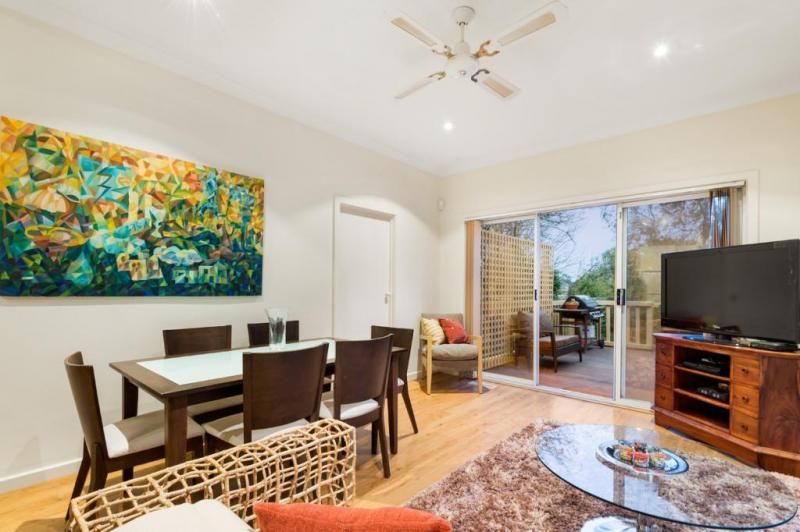 31 Olinda Street, Caulfield South - Thumbnail 3