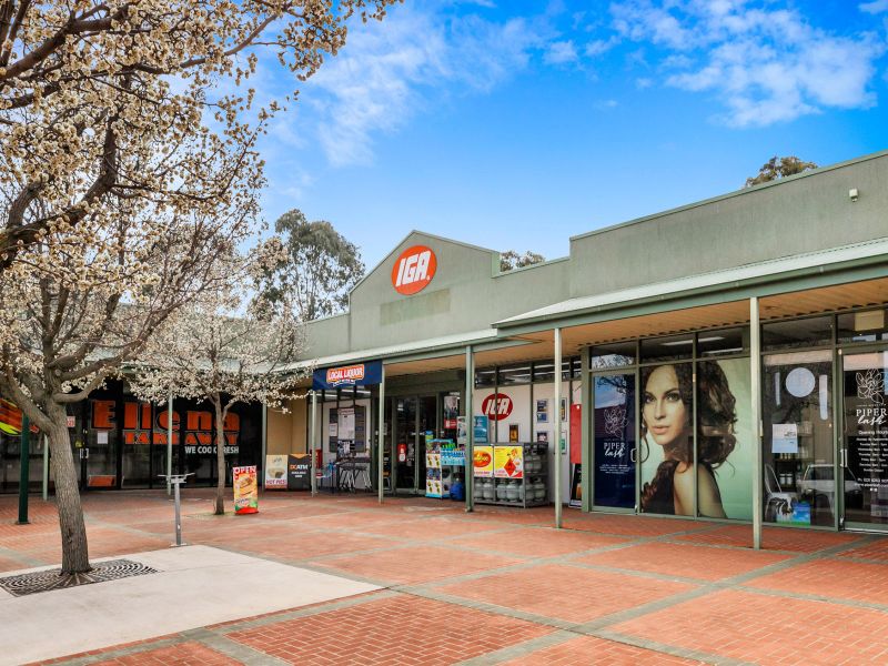 Real Estate For Sale 10 Yuranigh Court Ngunnawal , ACT