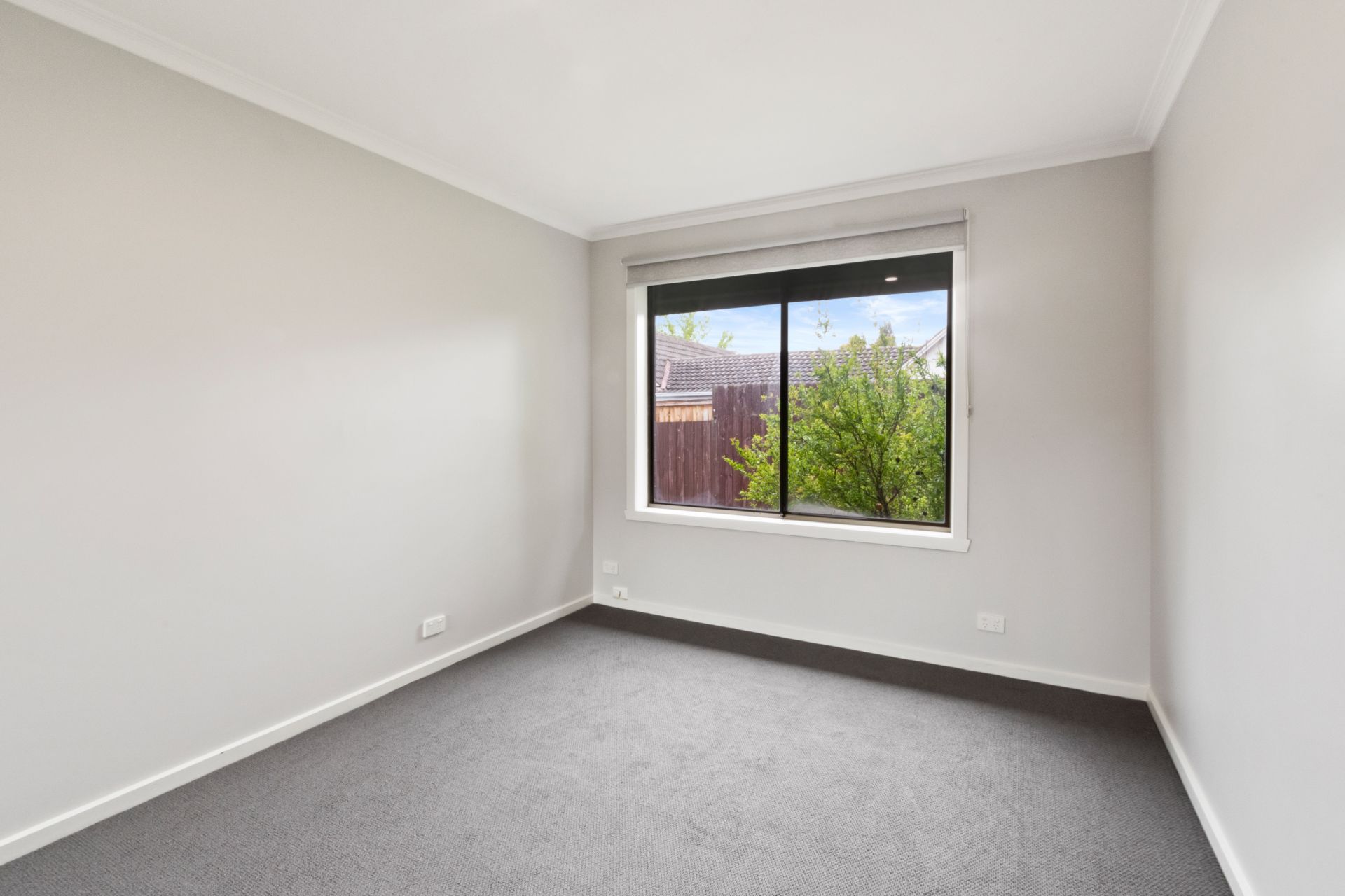 Stunning Unit in Prime Location