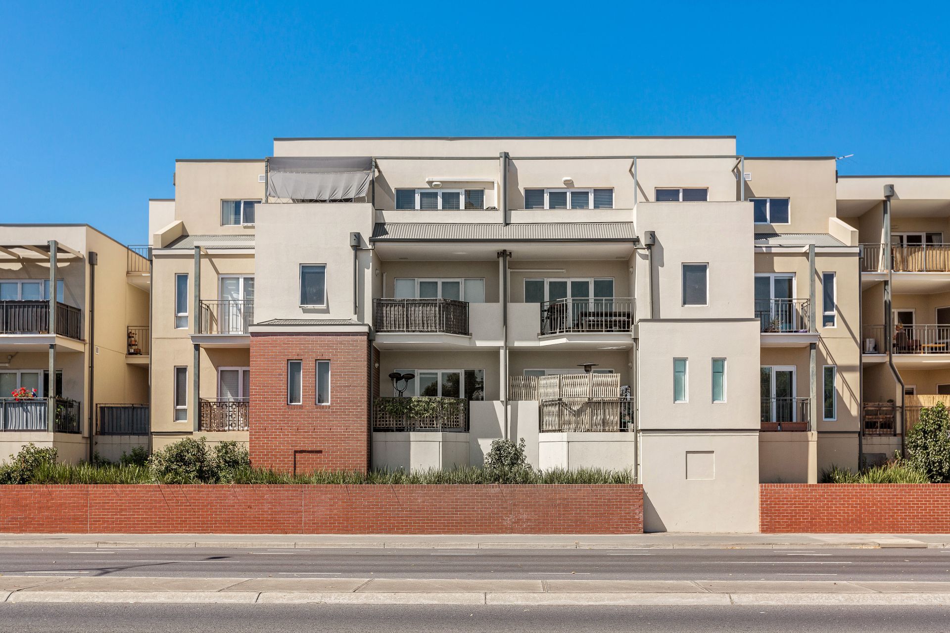 38/1 Gatehouse Drive, Kensington - Thumbnail 2