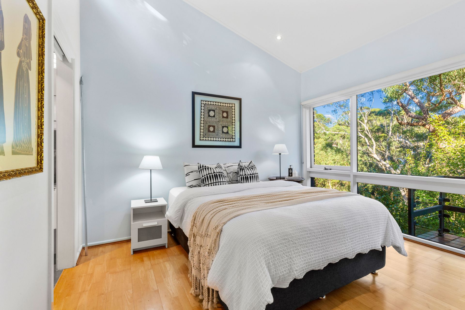 25 Lowry Crescent, ST IVES McConnell Bourn Pty Ltd