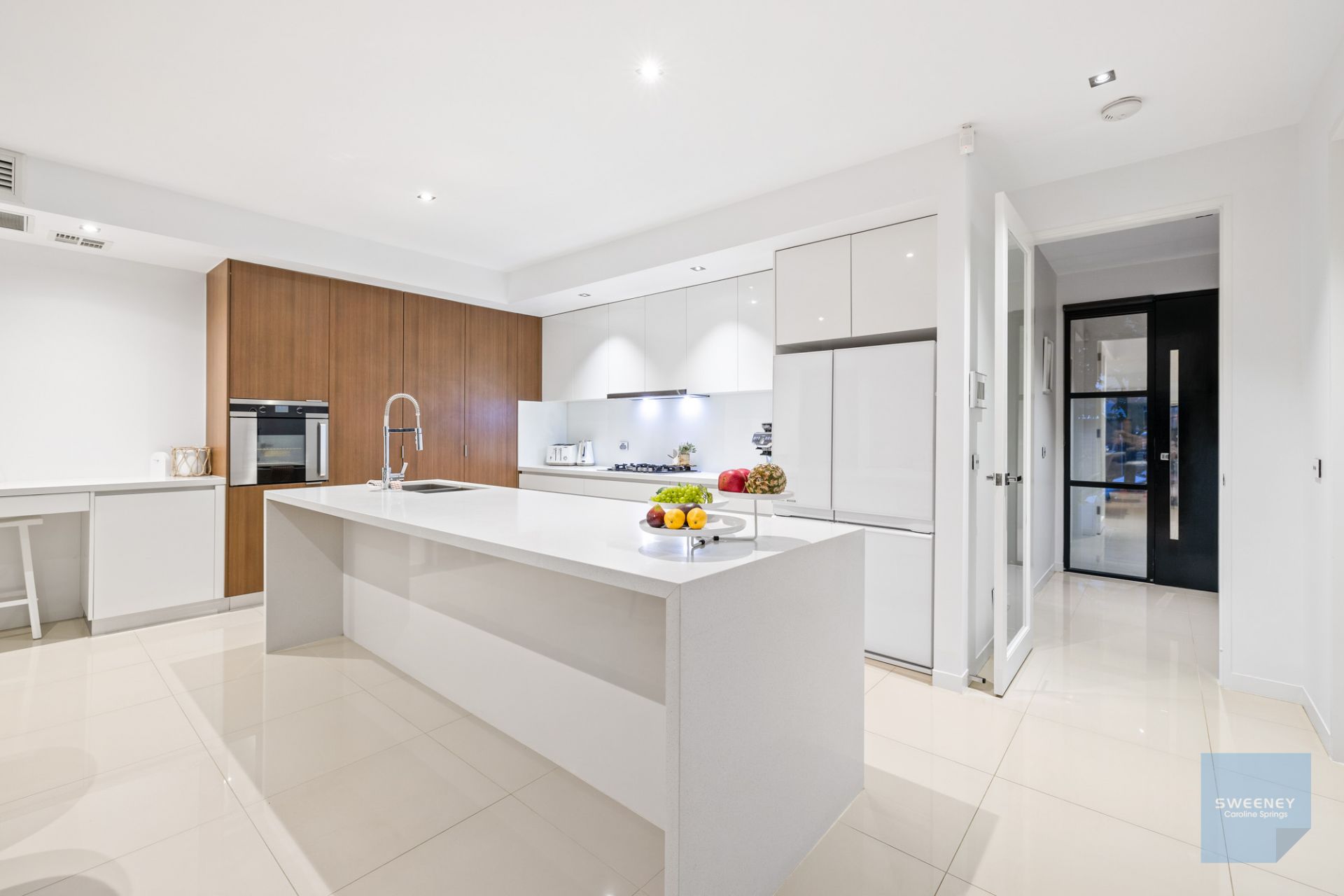 160 The Esplanade, Caroline Springs - Thumbnail 5