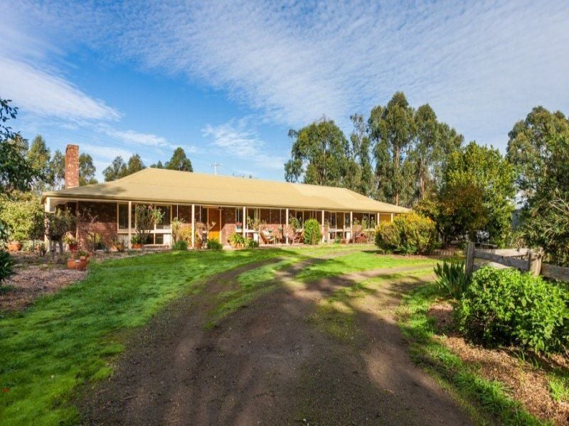 1230 Birregurra Deans Marsh Road DEANS MARSH VIC, Deans Marsh - Thumbnail 2