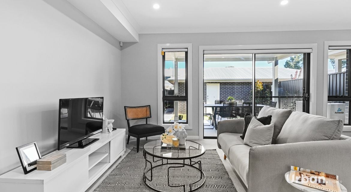 Oran Park 49 Thompson Road