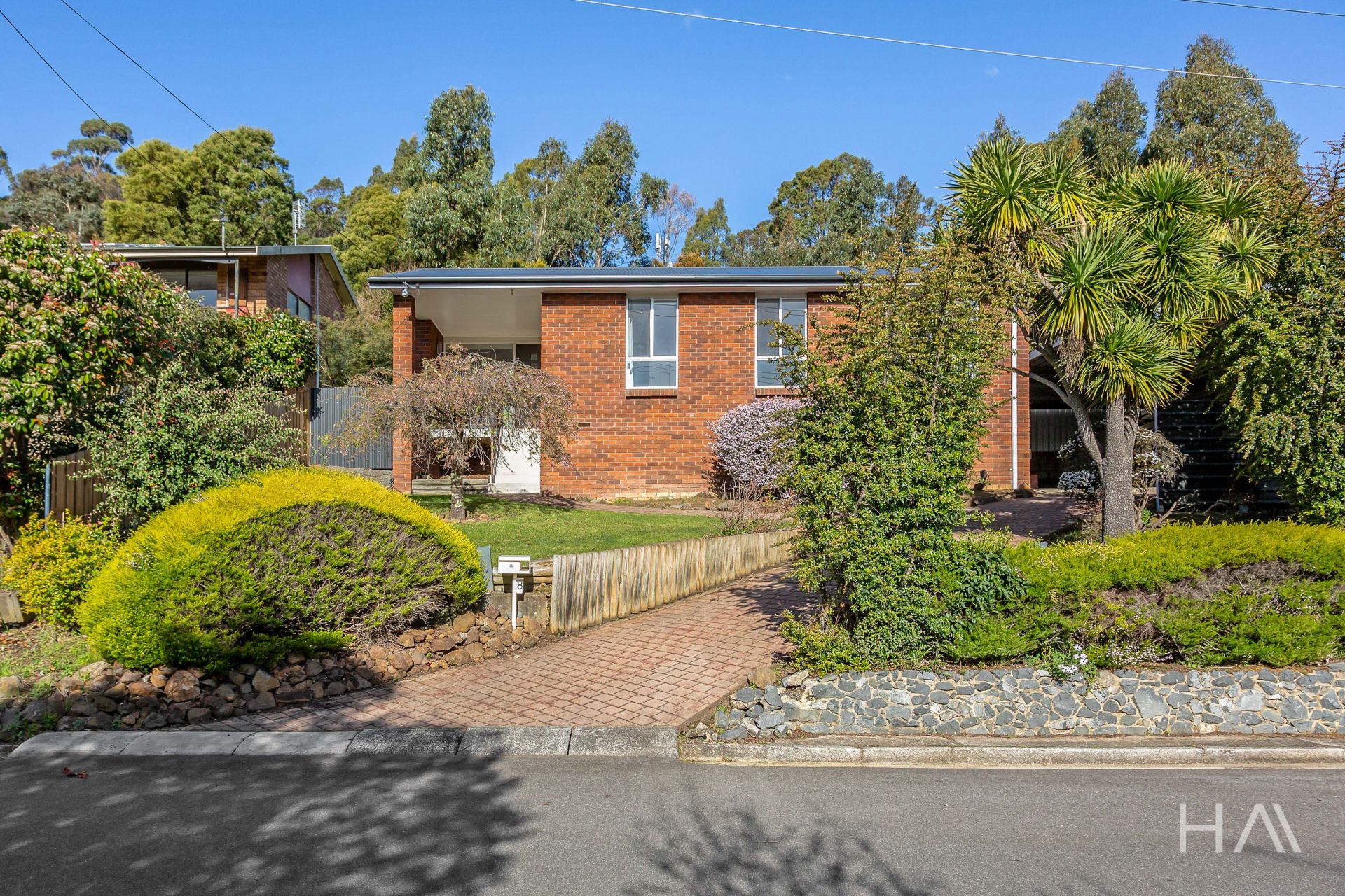 8 Grinter Street Riverside, Riverside - Thumbnail 2