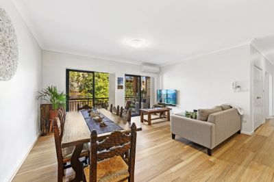 Light Filled Three Bedroom Unit In Secure Complex