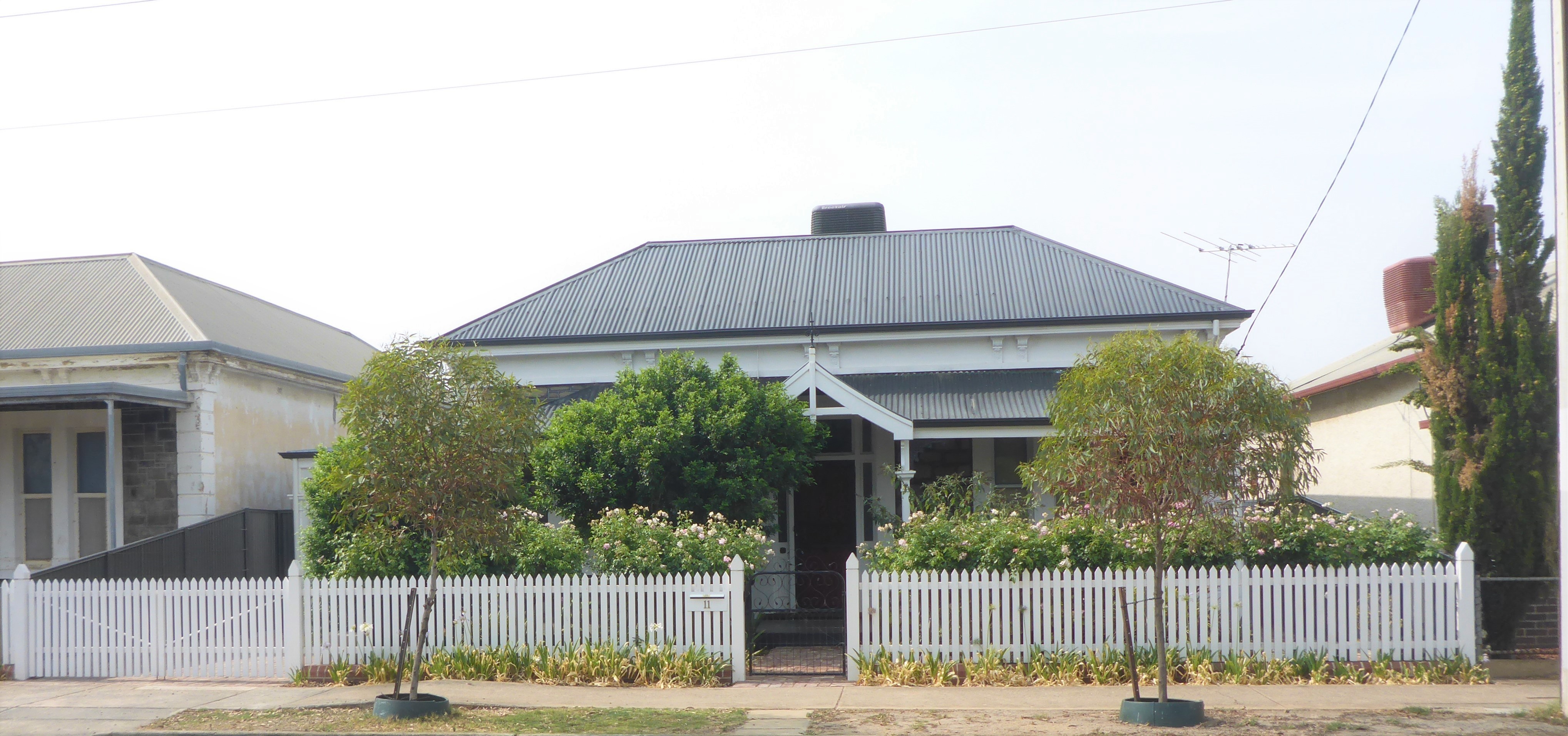 11  Harris Street Exeter 5019